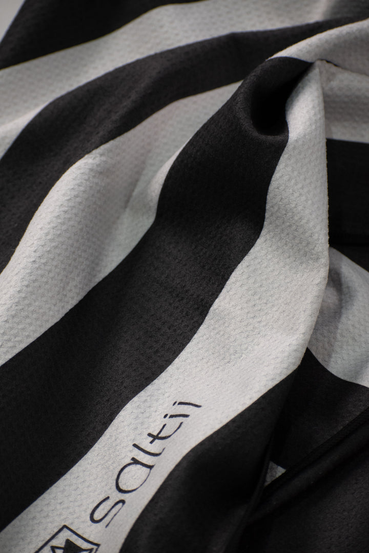 Mdumbi Black Waffle Towel